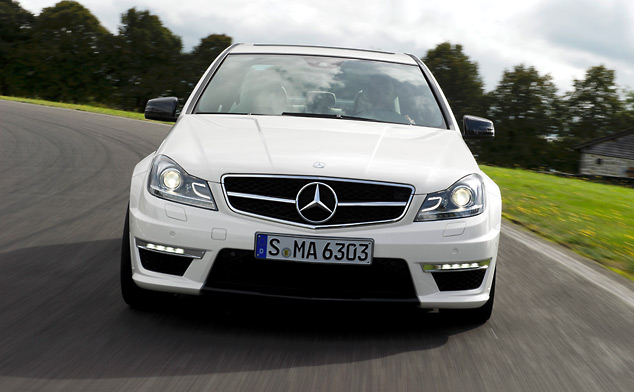 New 2011 facelift Mercedes C63 AMG (UPDATED)